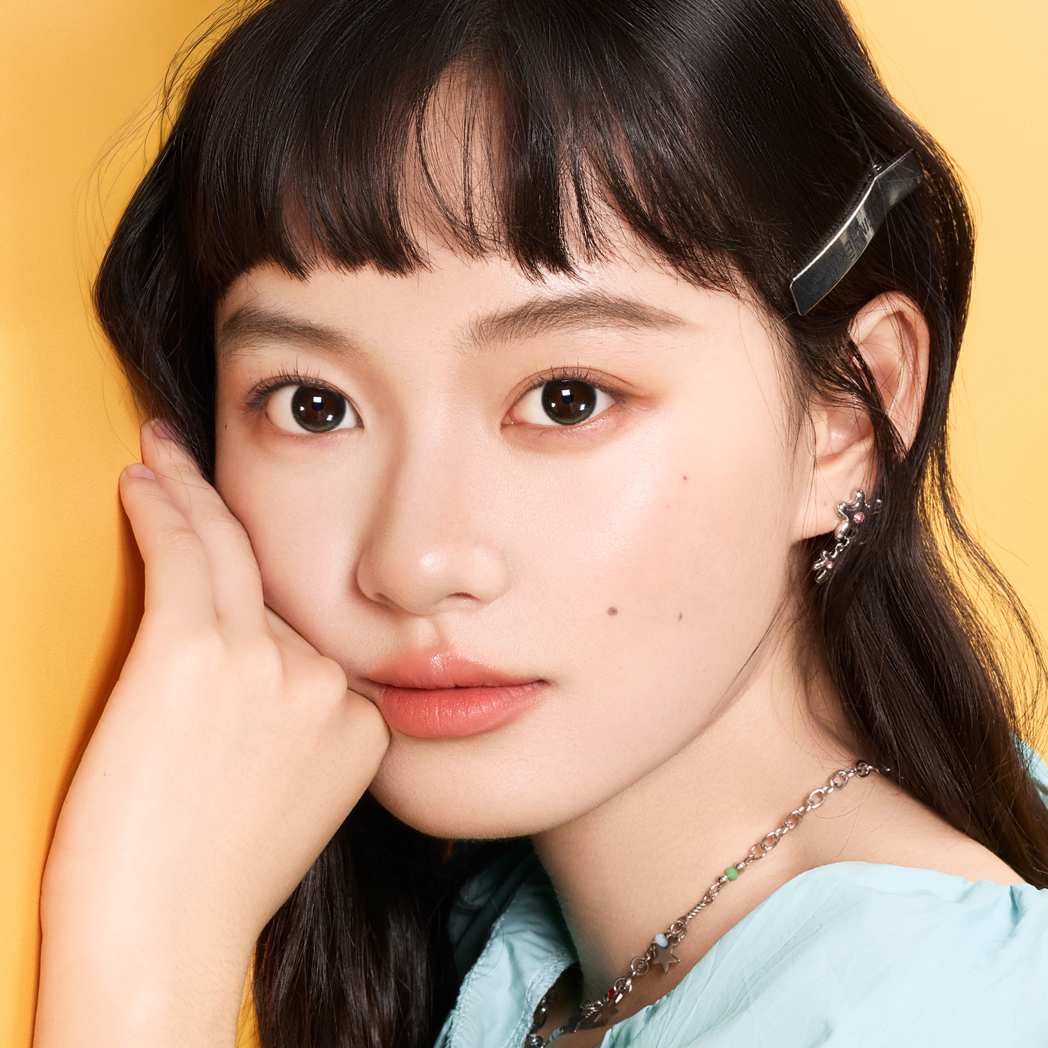 Citrus Fizz grey color contacts