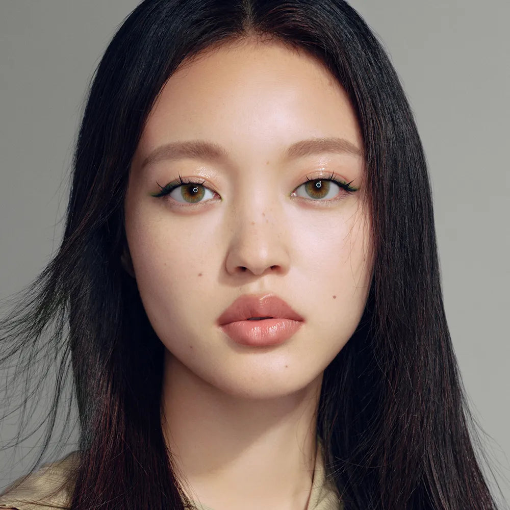 Palm Green green color contacts