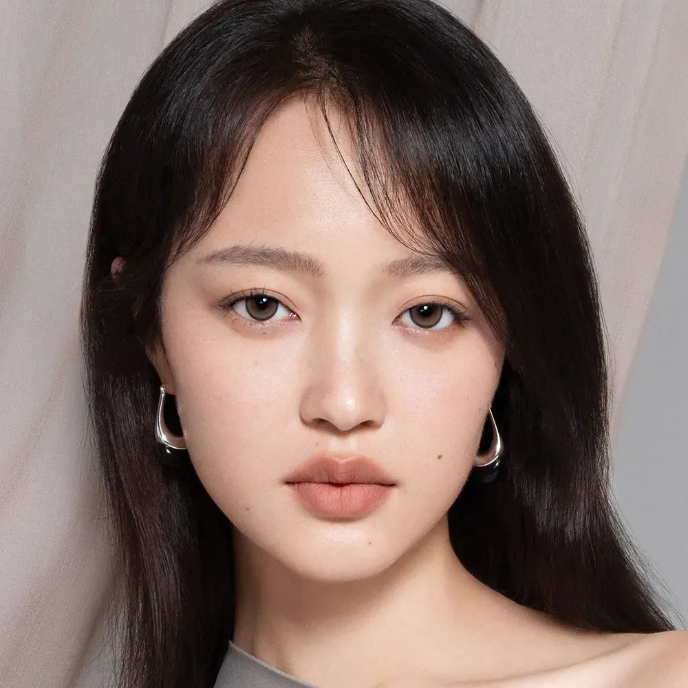 Tea Brown brown color contacts