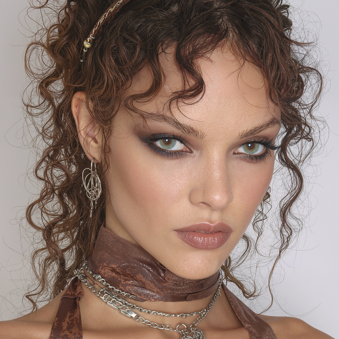 Jade Green green color contacts